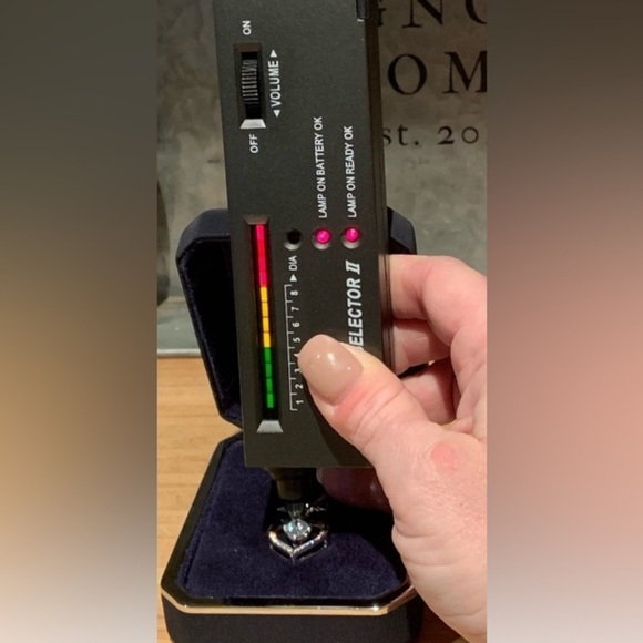 MOISSANITE: 1+ CTW Heart & Arrow 💘 Necklace with “I Love You” Inscription, NWT - Picture 5 of 6